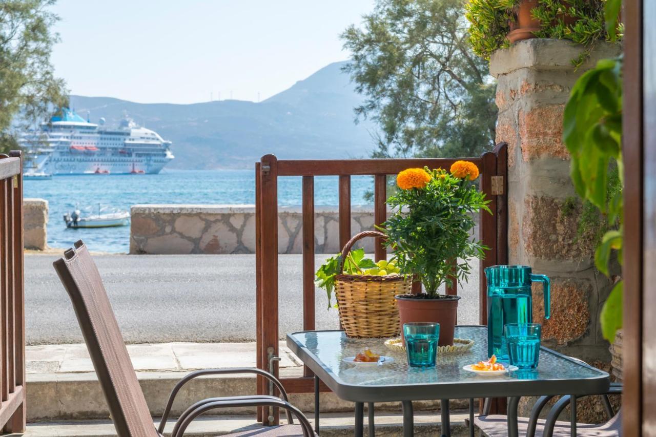 Kourita Garden Apartment With Sea View Near To The Port Of Milos Adamantas Eksteriør billede